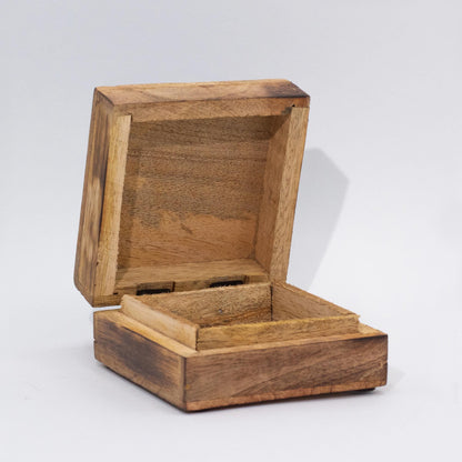 Hop Hare Medium Enameled Square Box - The Sun